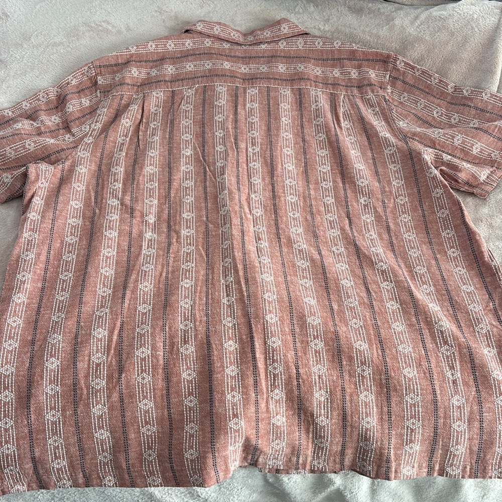 Men's button down - Picture 2 of 2